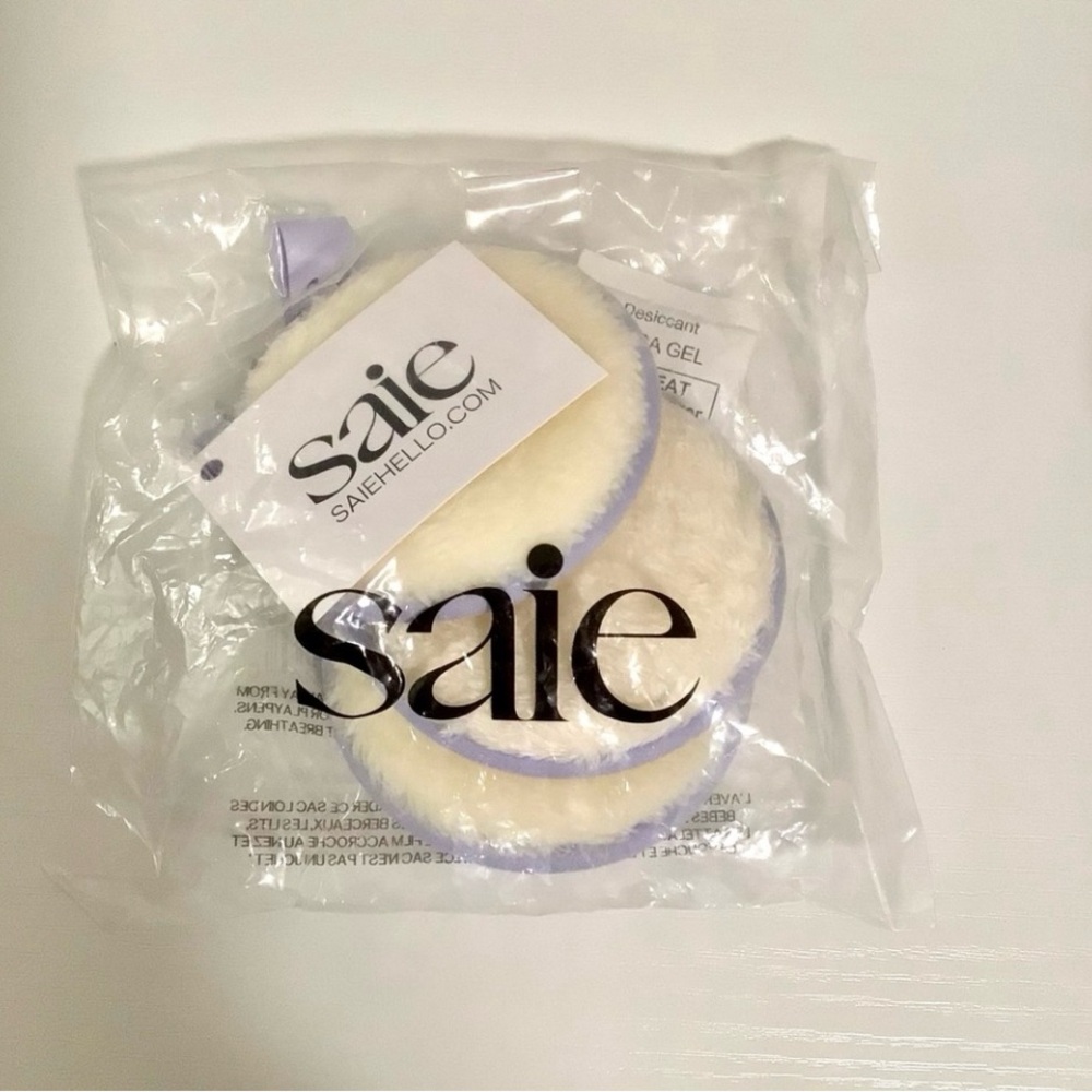 Saie Makeup Remover Pads (3)